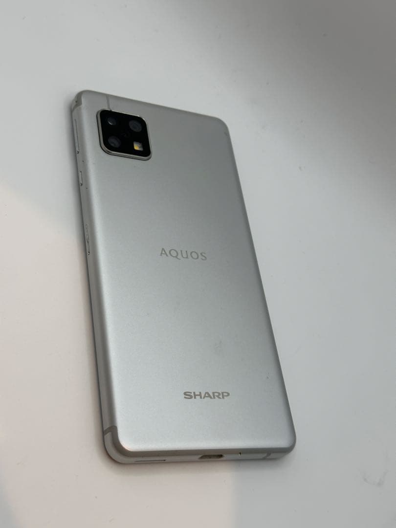 AQUOS SH-M15 51369スマートフォン 本体simフリー