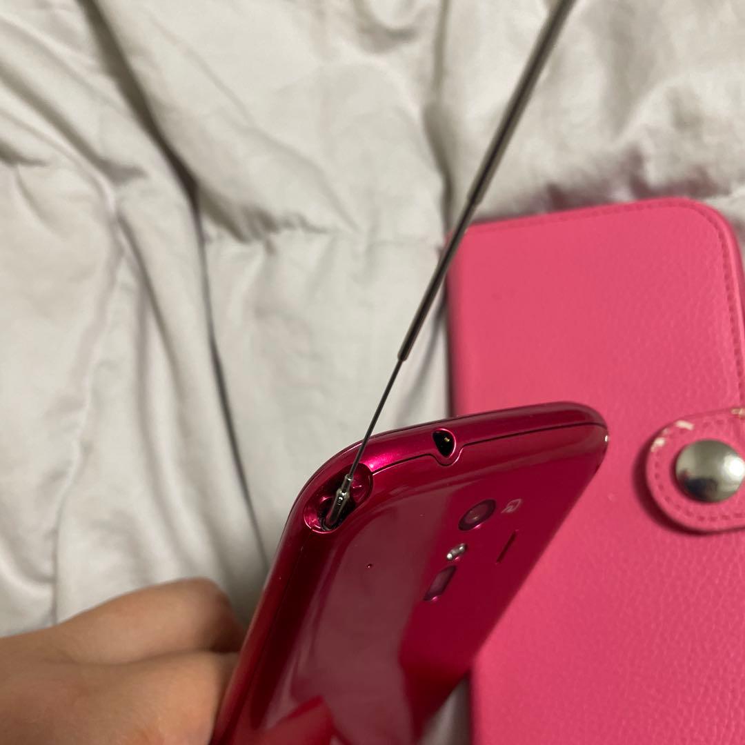 ドコモ　らくらくスマートフォン me (F-01L)