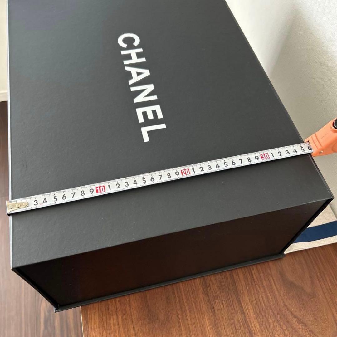 シャネル　ギフト箱　マグネット式ボックス ブラック特大　CHANEL薄紙つき