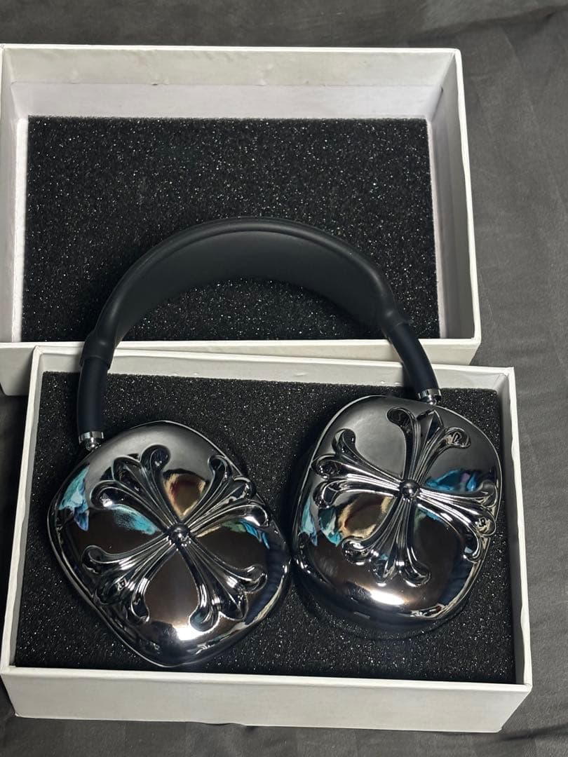 AirPods MAXカバー　クロス　十字架