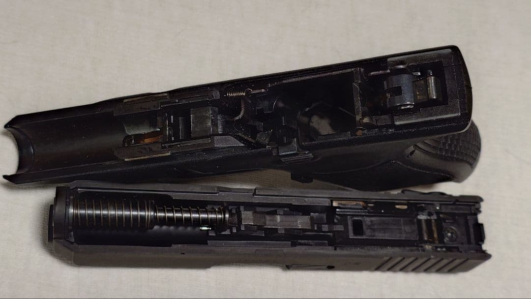 KSC G26C ガスブローバックピストル　フルオート可能　　未使用に近い最新版