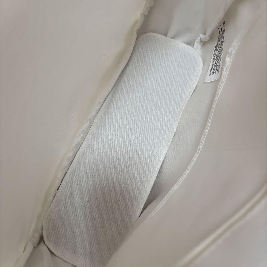 【美品】ザッカマート 痛バック フリルデザイン 白 赤