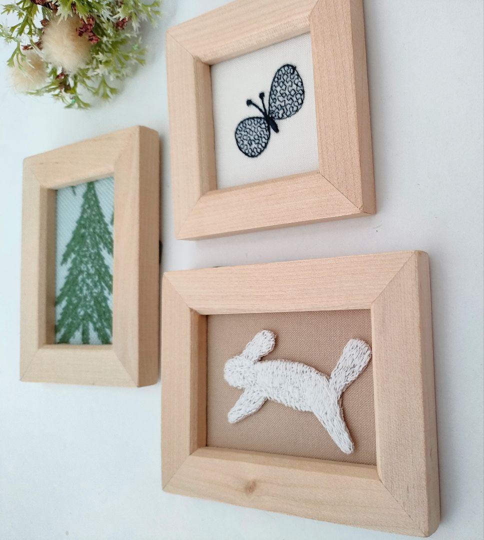 SOLD ミナペルホネン　ファブリックフレー厶　３点セット　春色