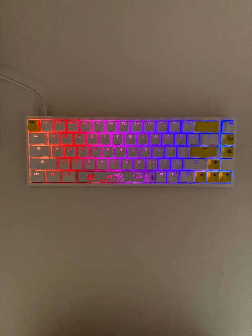 Ducky One2 SF RGB 65% PureWhite 銀軸