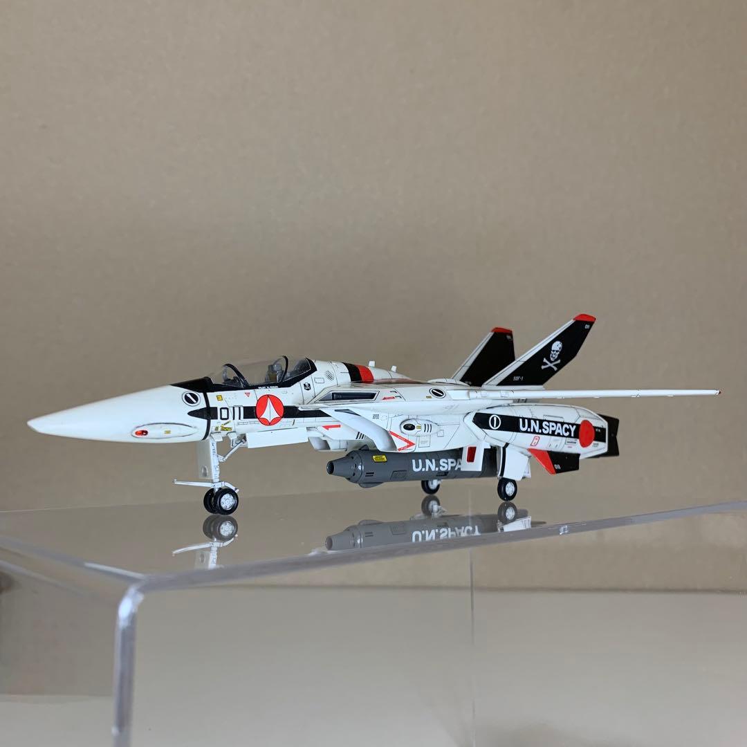 超時空要塞マクロス VF-1A バルキリー（完成品）1/72