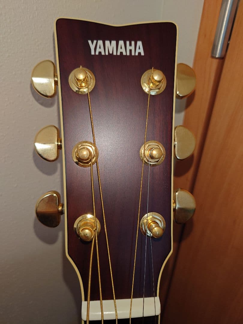 Yamaha LS16M ARE アコースティックギター