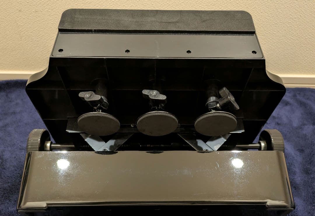 ピアノペダル補助台（ネジ式調整タイプ）