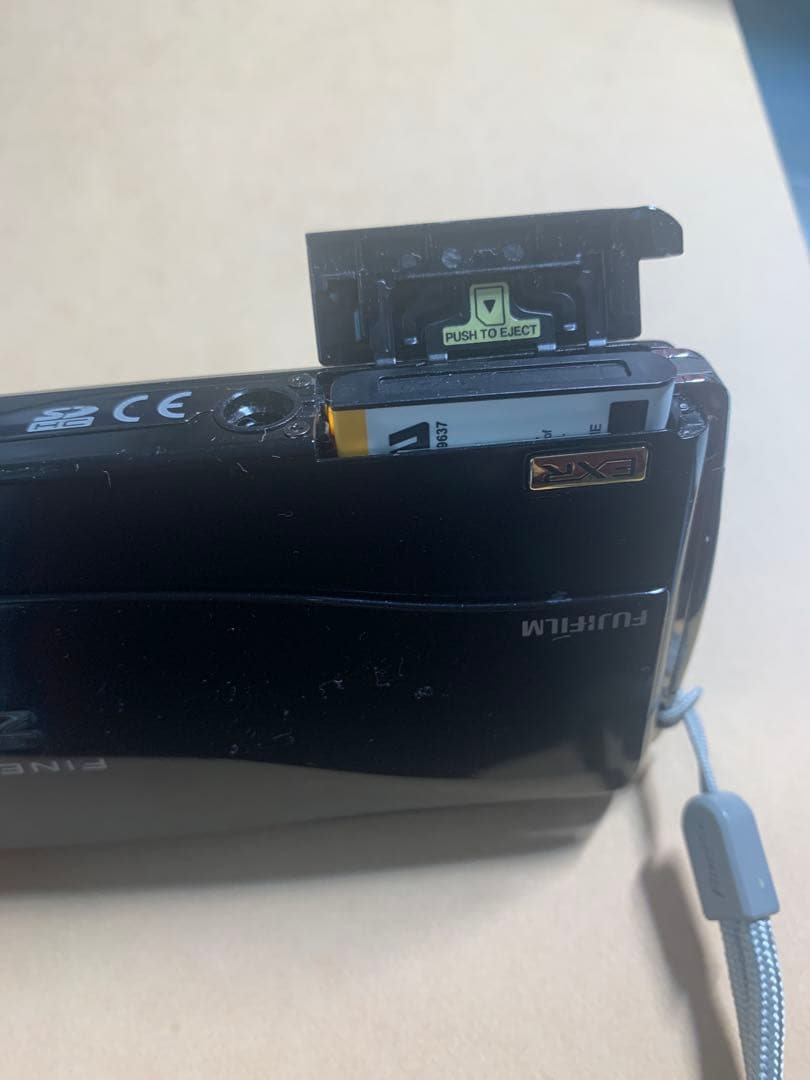 美品　デジカメFujifilm FinePix Z 充電器付き