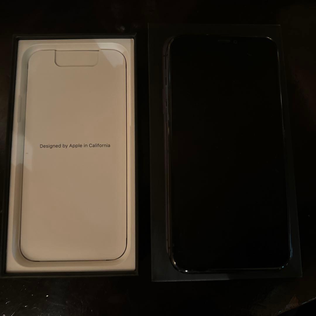 iPhone 11pro スペースグレー　256gb