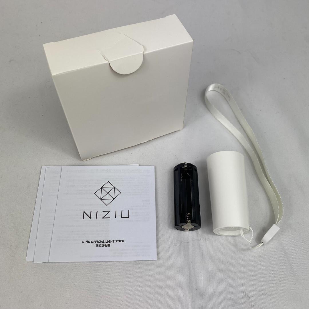 ★NiziU ペンライト OFFICIAL LIGHT STICK