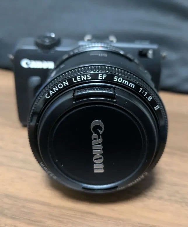 デジタルカメラ Canon EOS M2 + EF 50mm F1.8 II