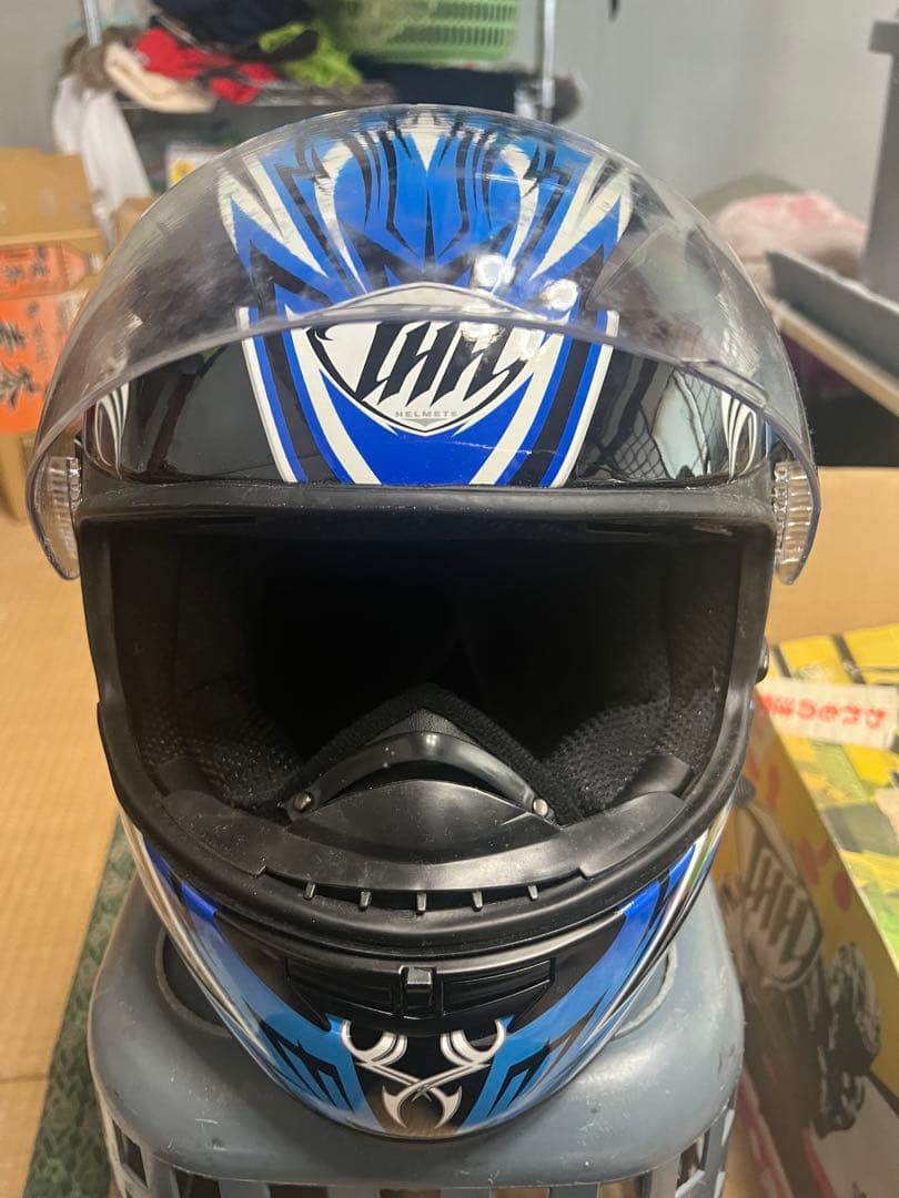 フルフェイスヘルメット 青黒グラフィック