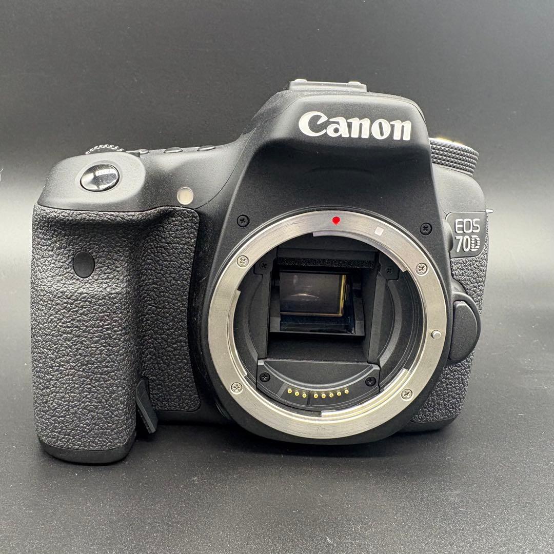 Canon EOS 70D デジタル一眼レフカメラ キャノン Camera