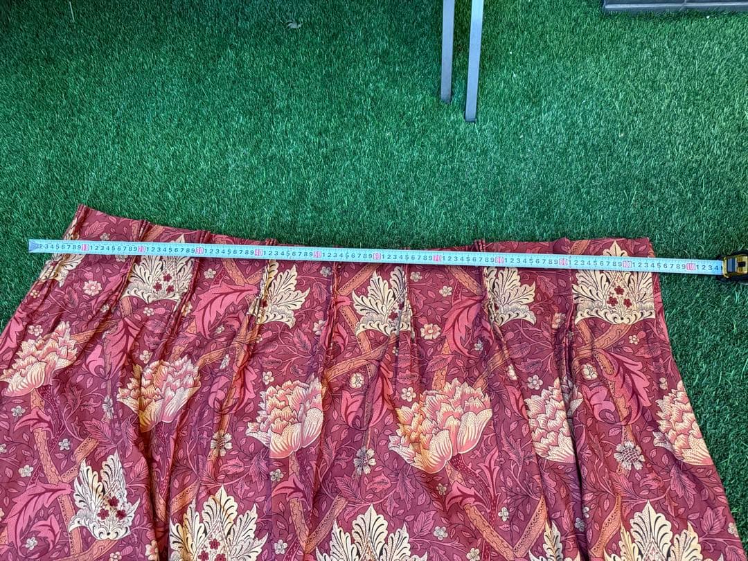 Morris & Co. 花柄ドレープカーテン