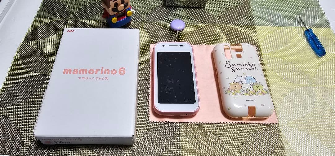 のキッズ向け携帯電話 mamorino6 マモリーノ6 ピーチピンクです。