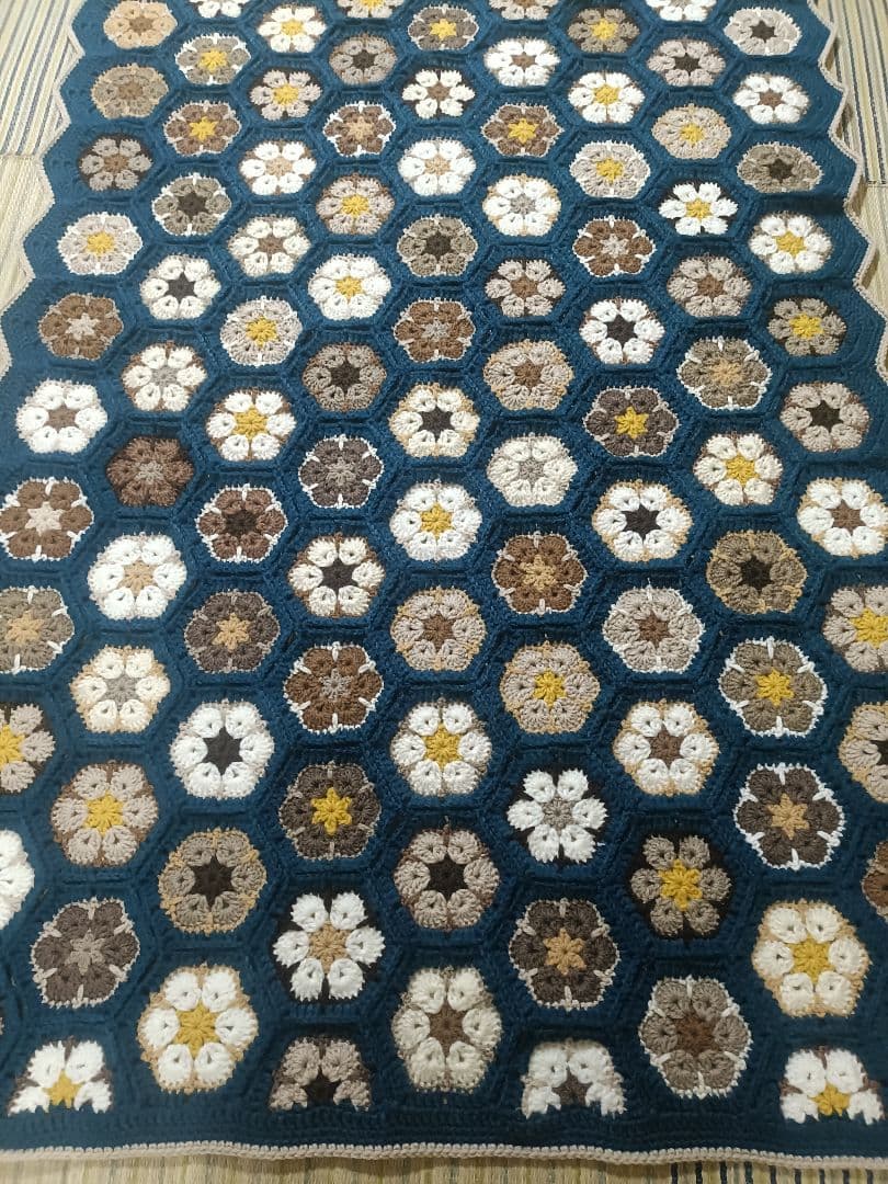 手編み * マルチカバー * ブランケット * アフリカンフラワー