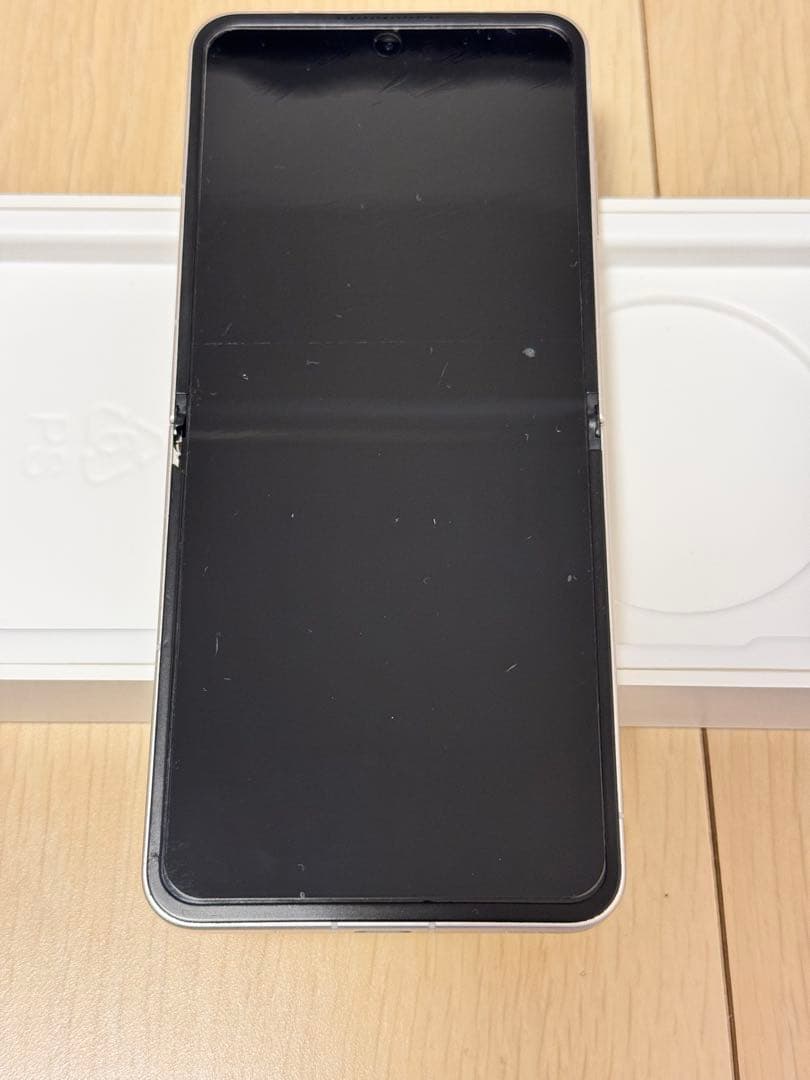 ZTE LiberoFlip 【状態C】A304ZT