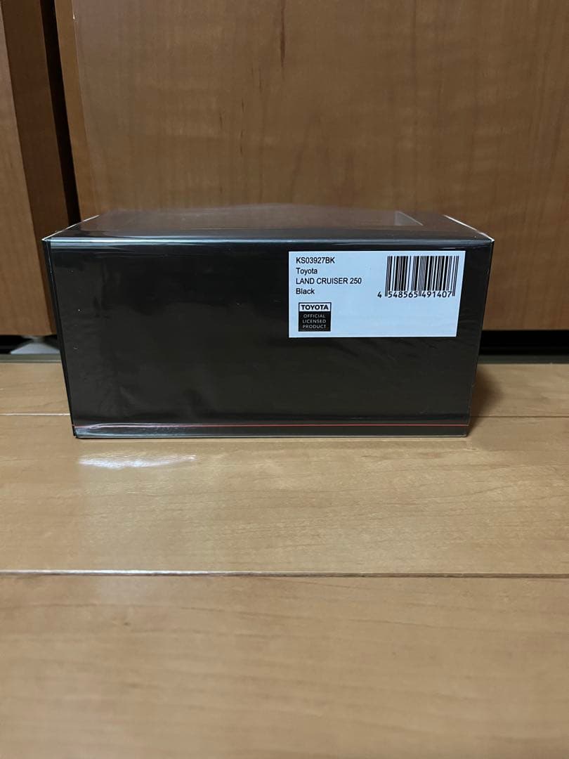 専用トヨタ ランドクルーザー \"250\" Black