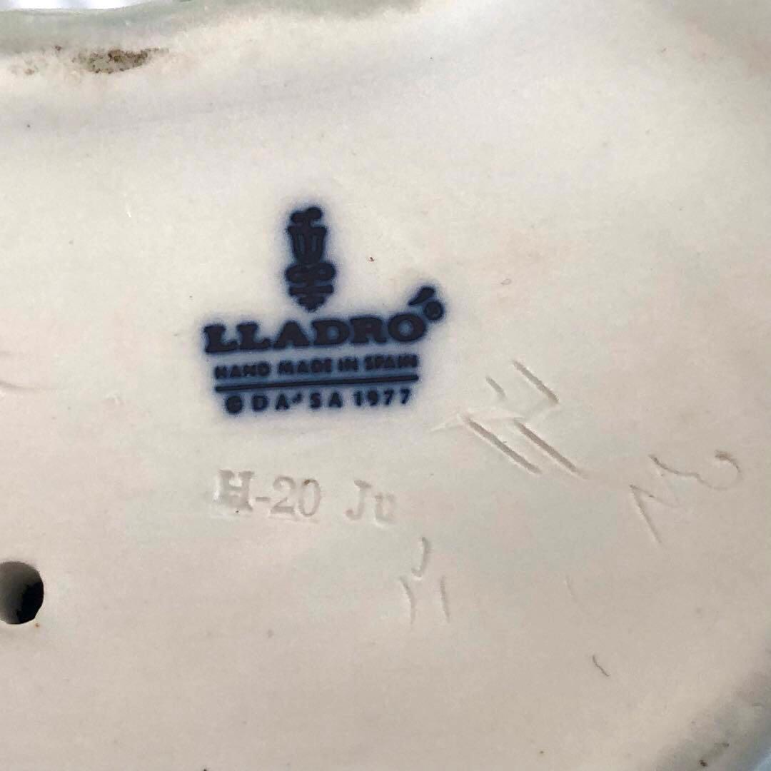 LLADROリヤドロ「おとなしくしてね」陶器人形　スペイン製　未使用