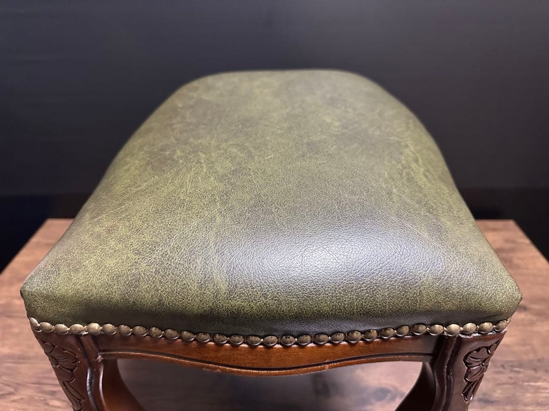 イタリア製　猫脚　スツール