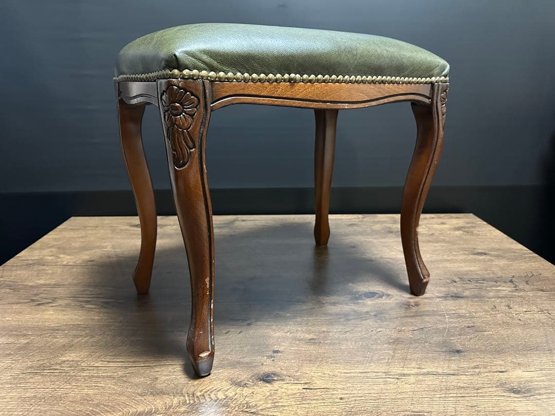 イタリア製　猫脚　スツール