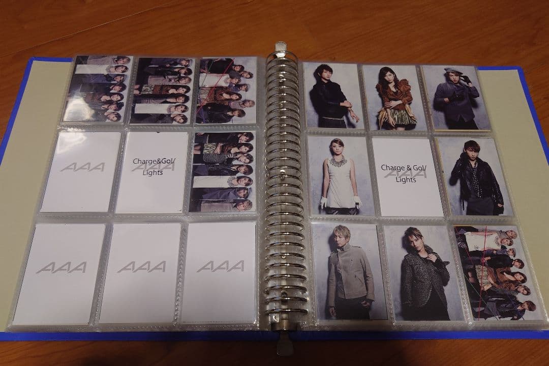 AAA　シングル　トレカ