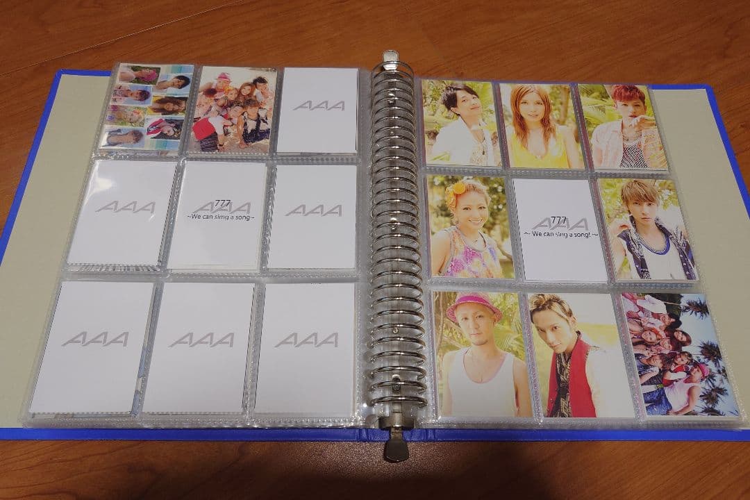 AAA　シングル　トレカ