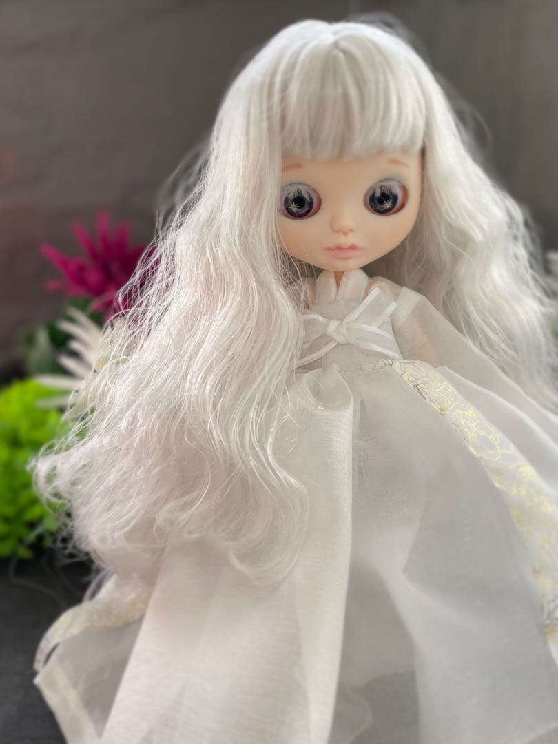 カスタム　アイシードール　アウトフィット付き