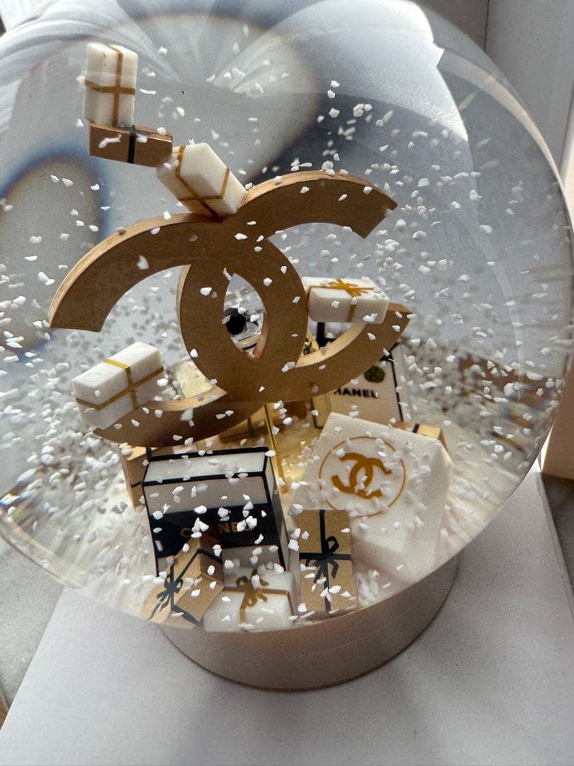 2023年 CHANEL（シャネル）ウィンターコレクション限定 スノードーム