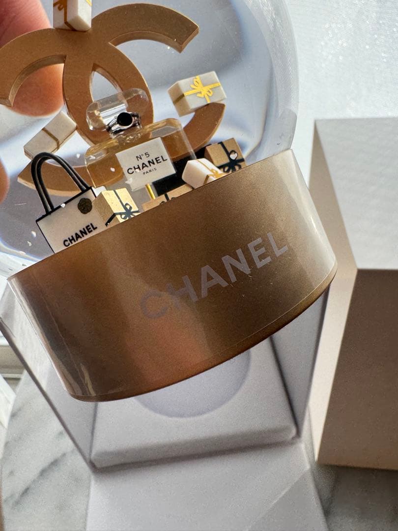 2023年 CHANEL（シャネル）ウィンターコレクション限定 スノードーム