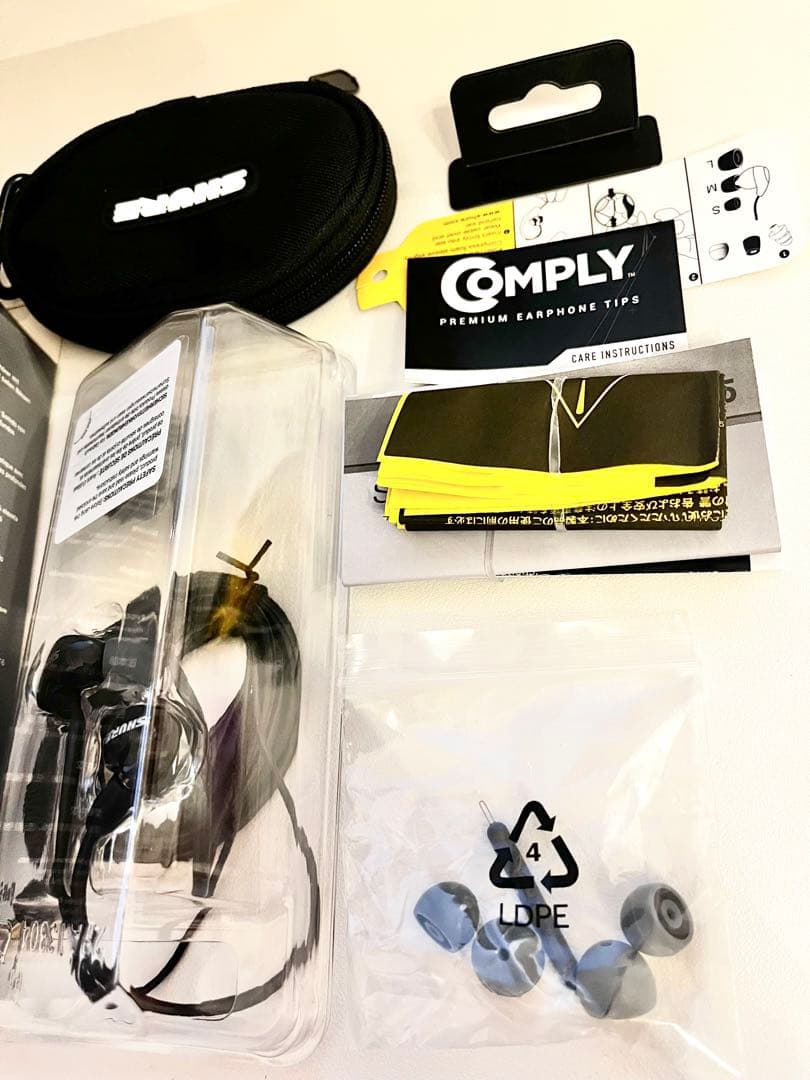 SHURE SE215 有線イヤホン