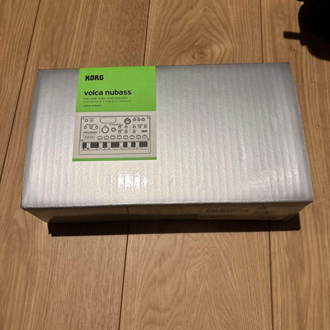【ほぼ新品】KORG volca nubass 真空管シンセサイザー