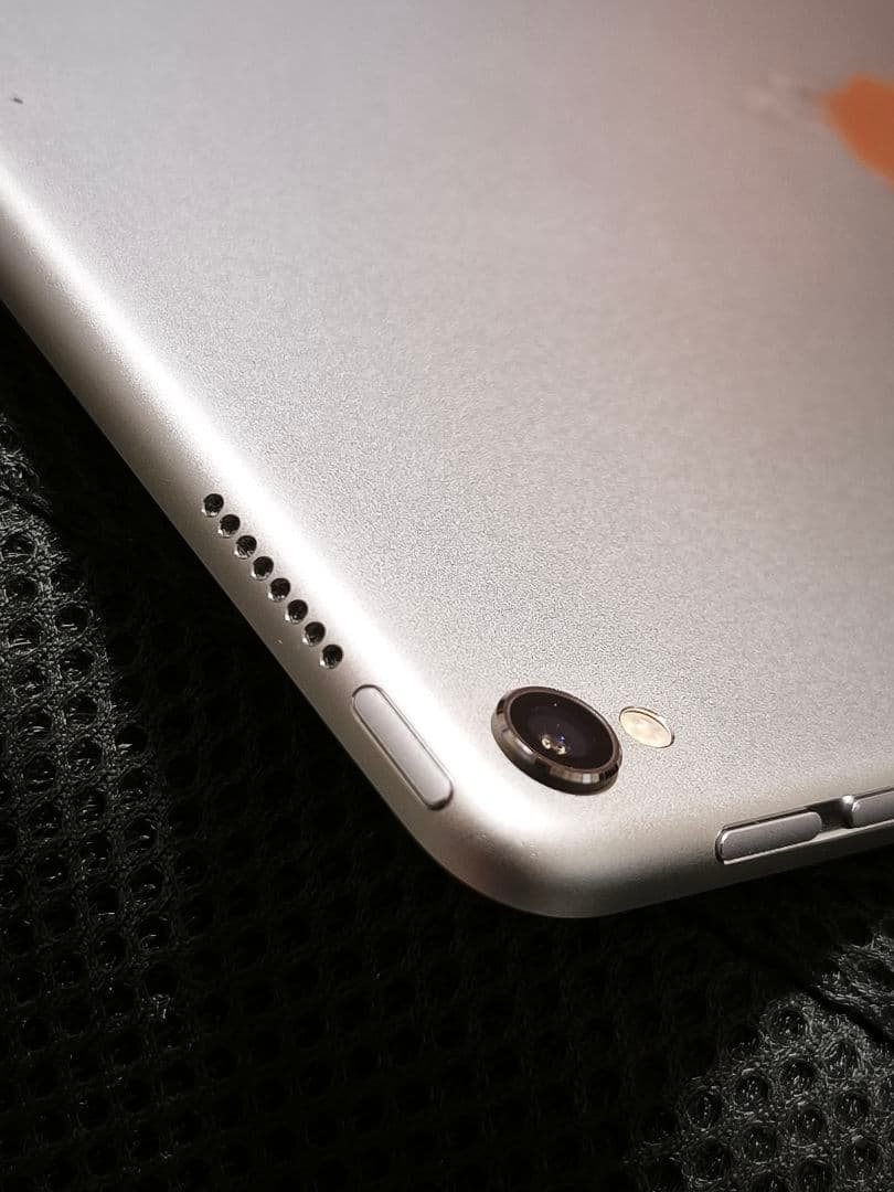 iPad Pro (10.5インチ) スペースグレー Wi-Fi