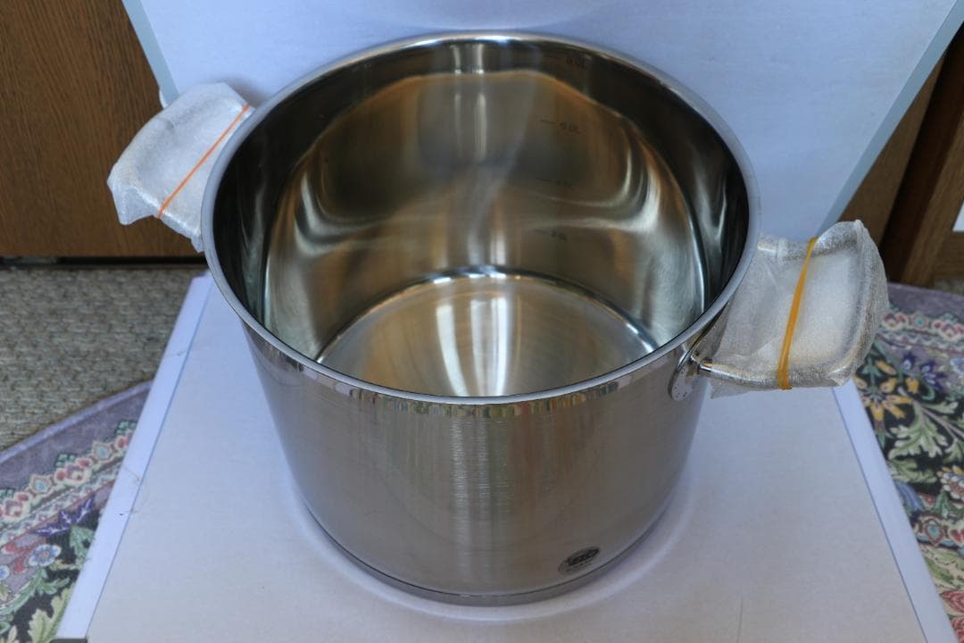 ドイツ製ＥＬＯ Profi－cristal　ステンレス製両手鍋（蓋付き）２種類