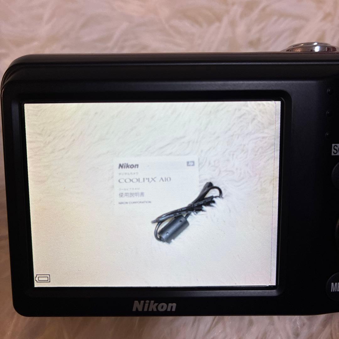 【美品】Nikon COOLPIX A10 ニコン レッド 単三電池駆動