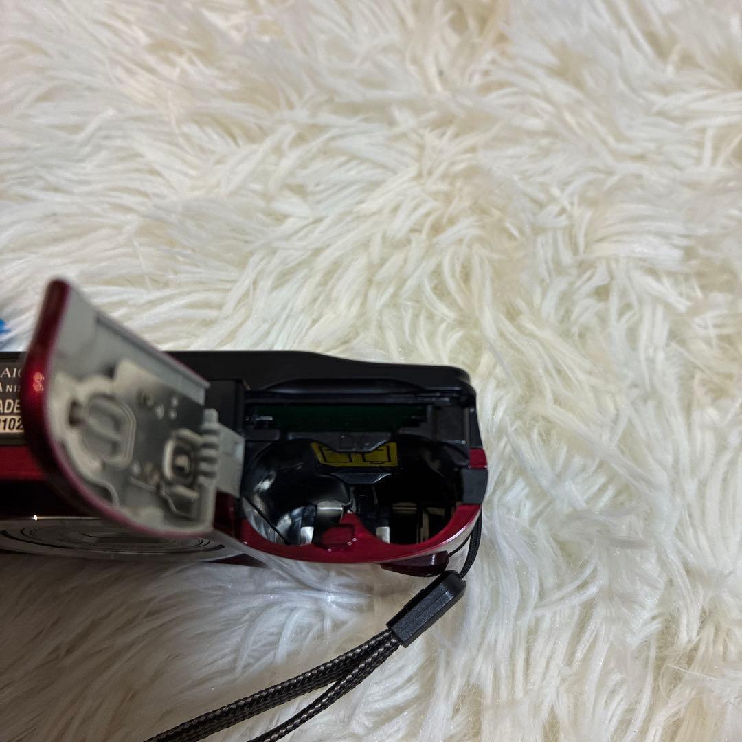【美品】Nikon COOLPIX A10 ニコン レッド 単三電池駆動