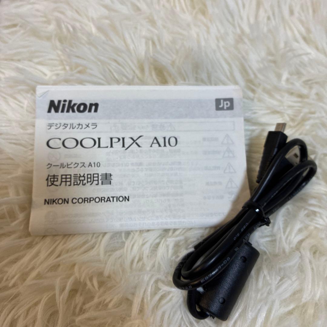【美品】Nikon COOLPIX A10 ニコン レッド 単三電池駆動