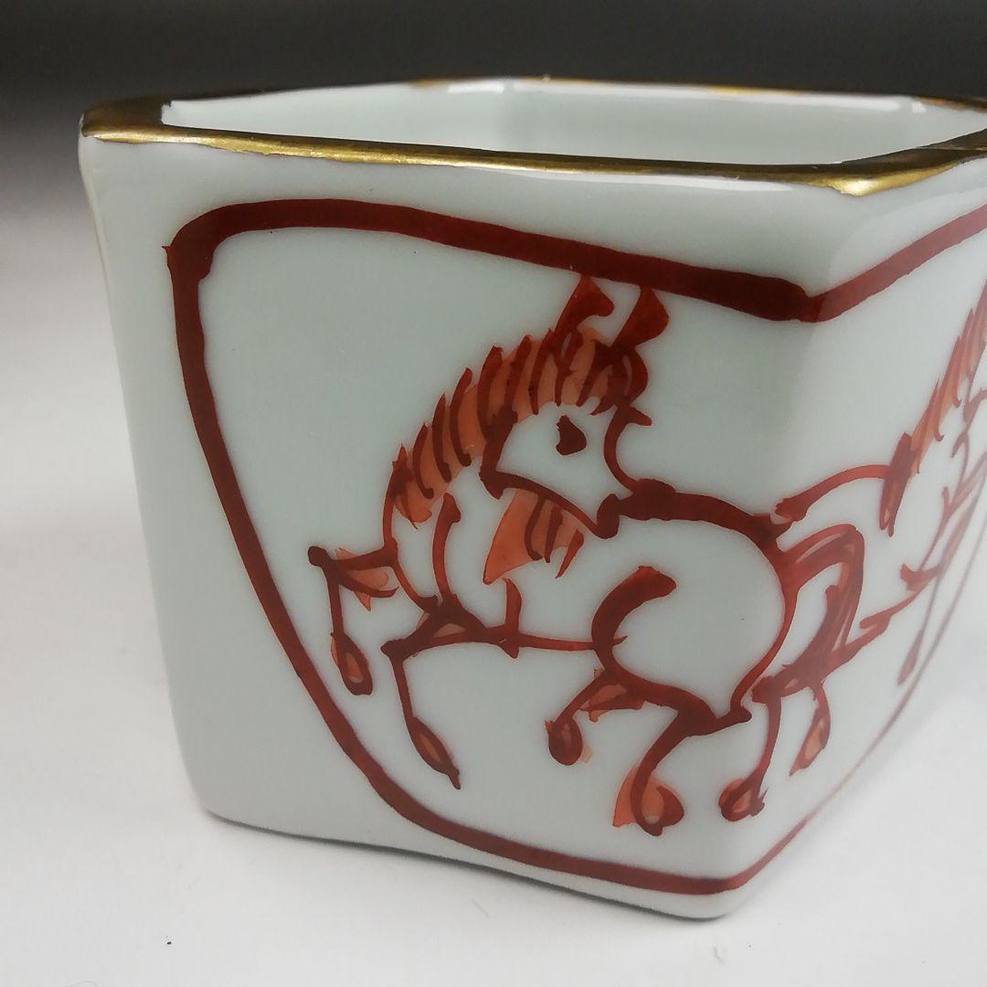 Ｗ３６７　蓋置　『赤絵　菱馬』『高野昭阿弥 造』　共箱　茶道具