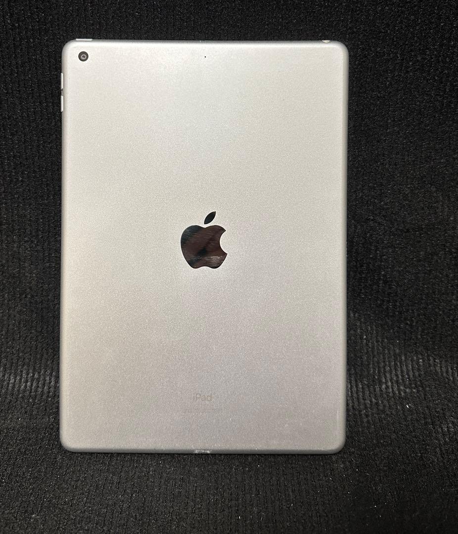 Apple iPad (第7世代) 32GB シルバー