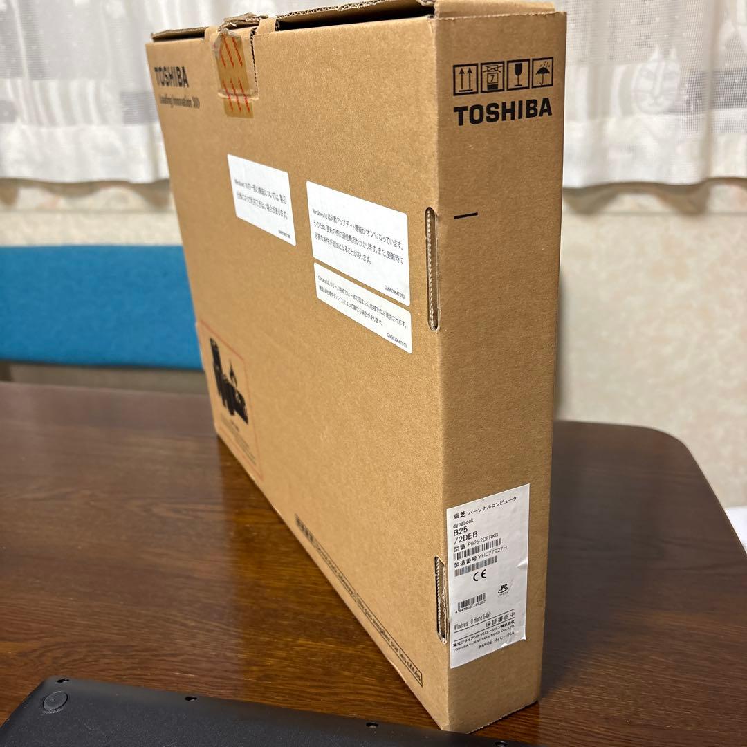 TOSHIBA ノートPC 15.6インチ B25/2DEB