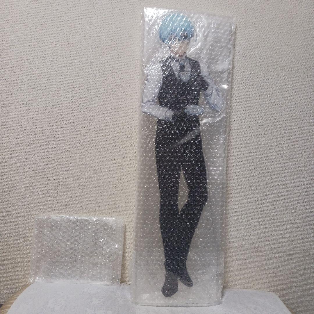 【超特大】 氷織羊 1/3スケール アクリルスタンド ブルーロック butler