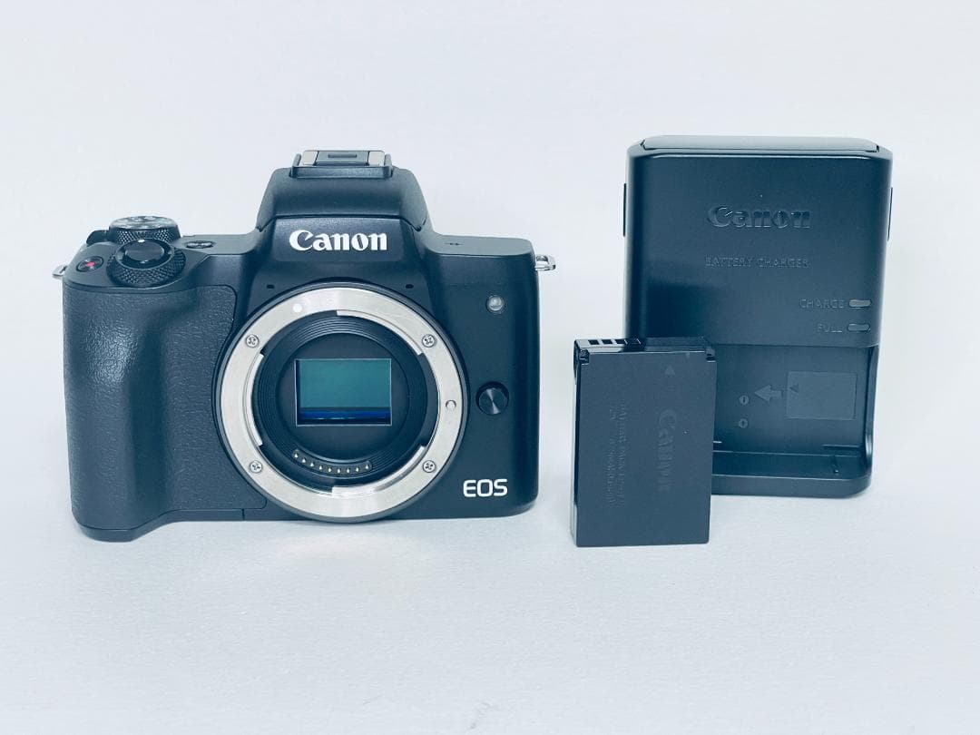Canon キャノン EOS Kiss M ブラック 【美品！動作確認済】