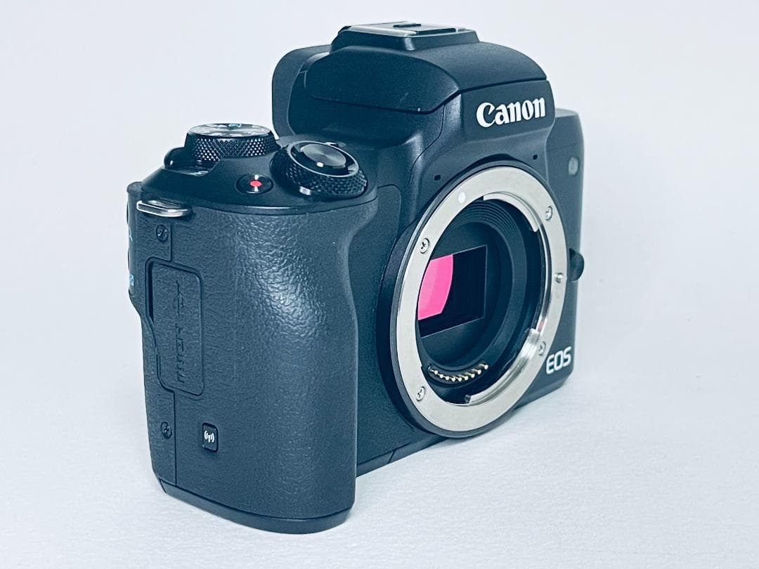 Canon キャノン EOS Kiss M ブラック 【美品！動作確認済】