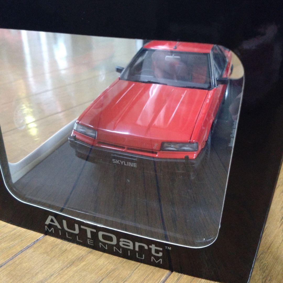AUTOart Nissan Skyline Hardtop (DR30) 赤