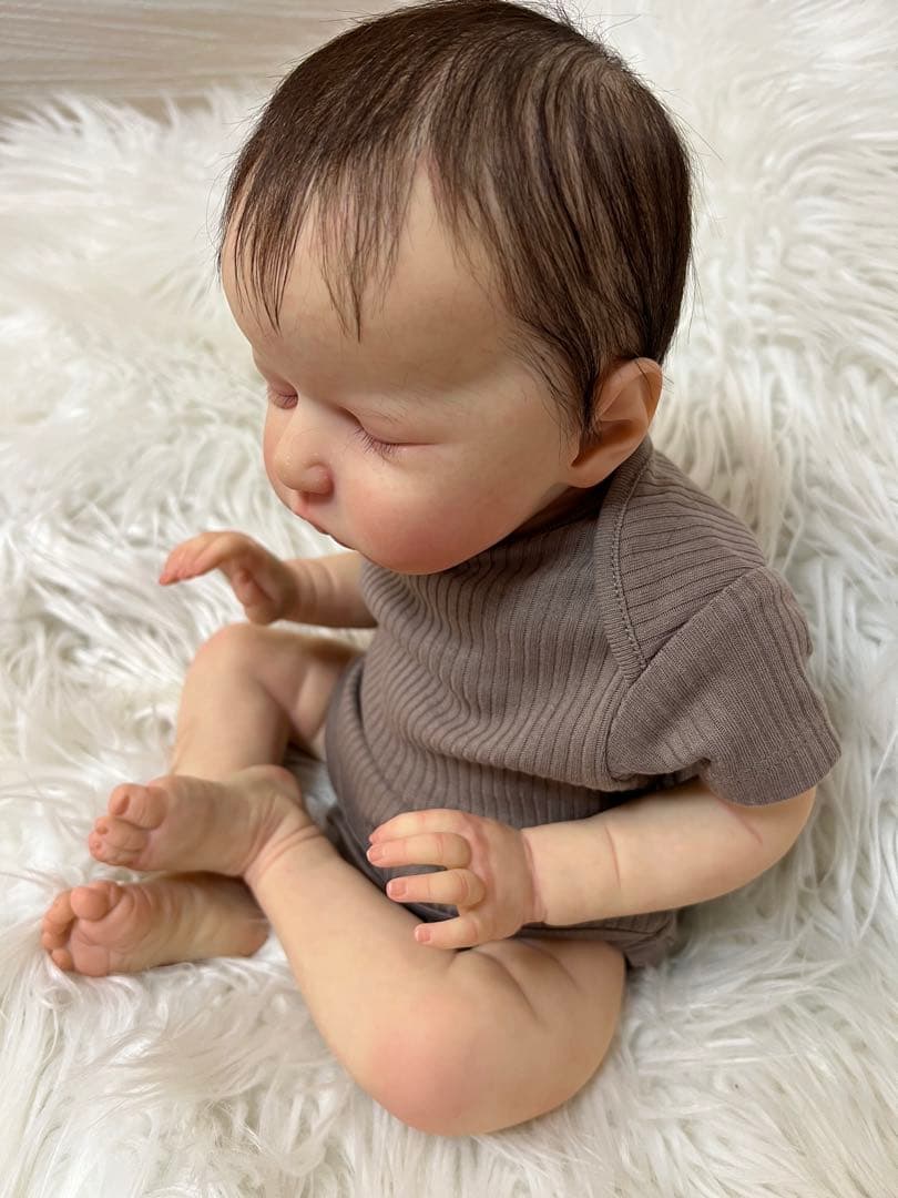 【リボーンドール】超リアルな赤ちゃん人形 約 43 cm.