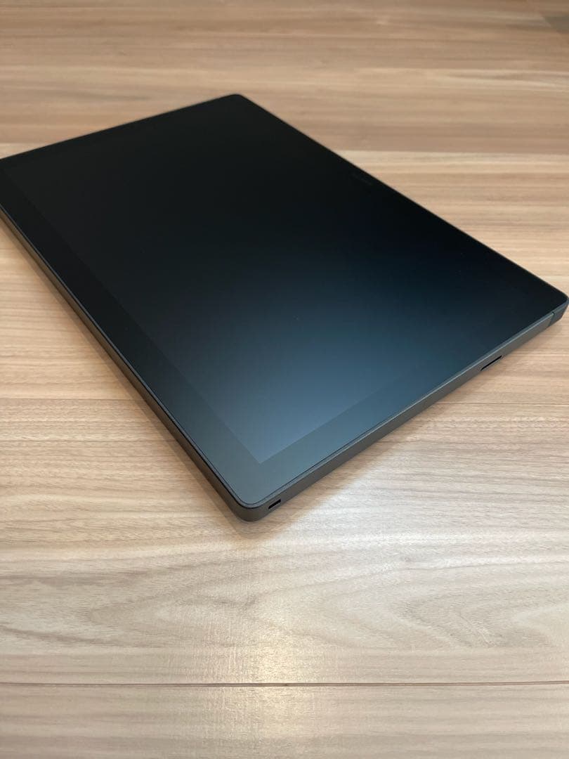 美品　Wacom Cintiq 16 DTK168 新型　ワコム　液タブ