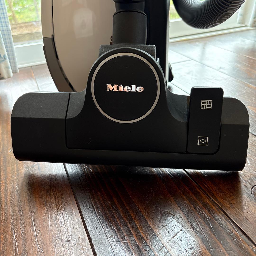美品 Miele ミーレ Compact C1 掃除機 使用少なめ 動作確認済