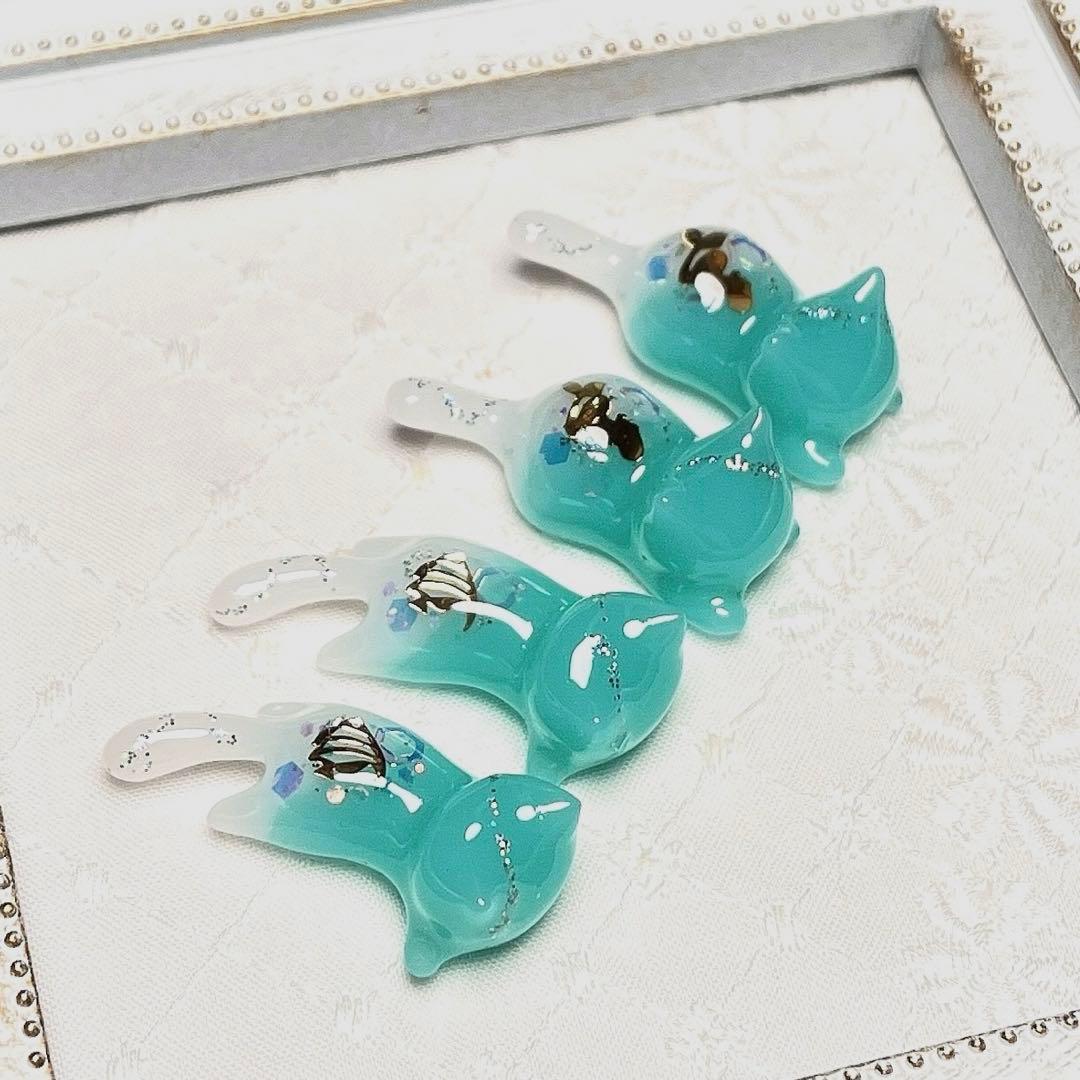 No.277 じゃれ猫とびつき猫レジンチャーム