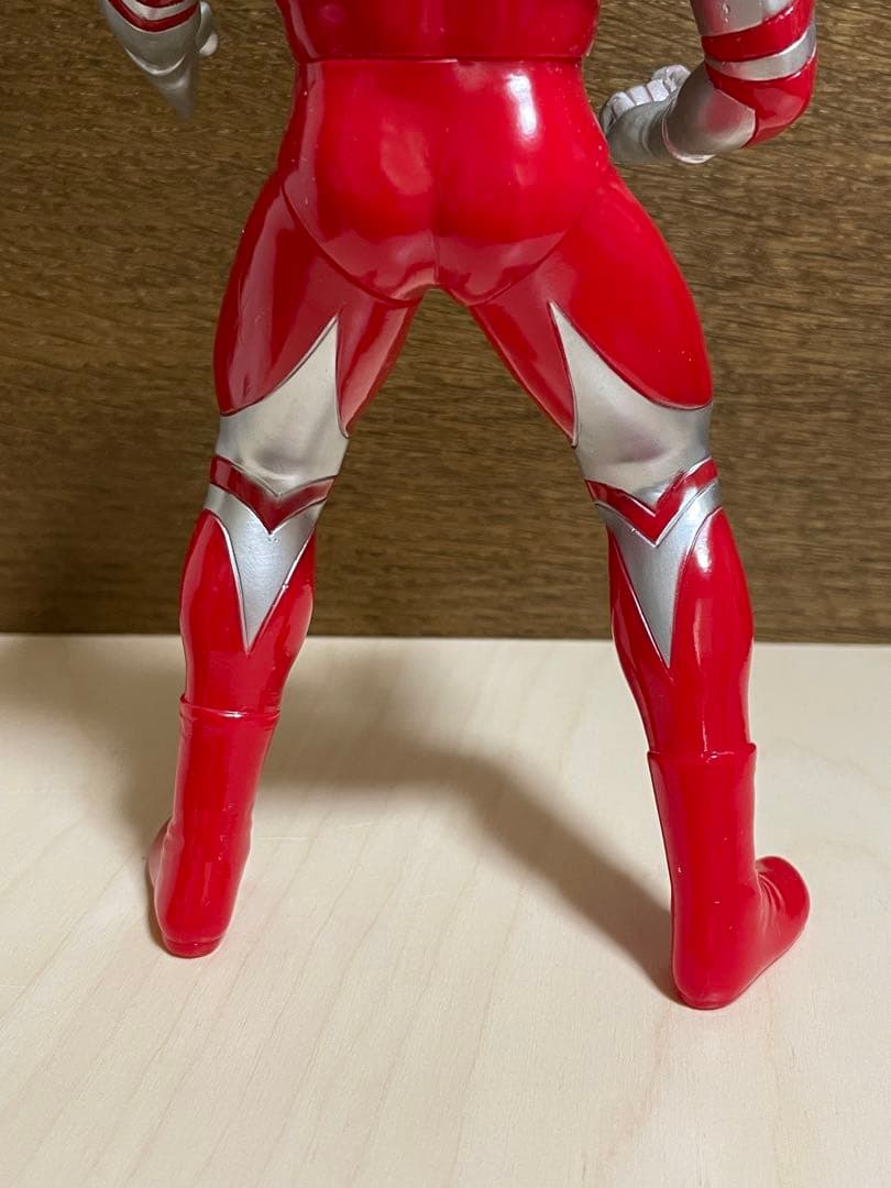 バンダイ グレートモンスターシリーズ ウルトラマングレート ソフビ