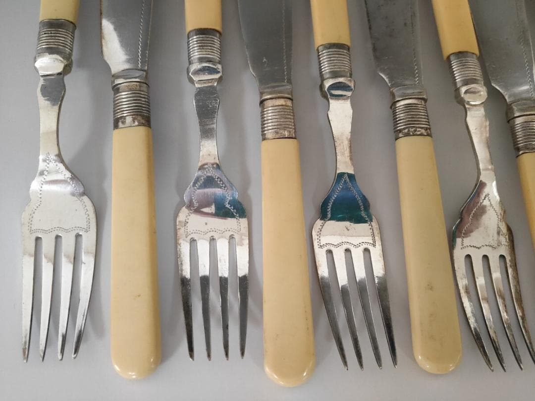 英国ヴィンテージ シルバープレート ナイフ フォーク 12本 (L10)